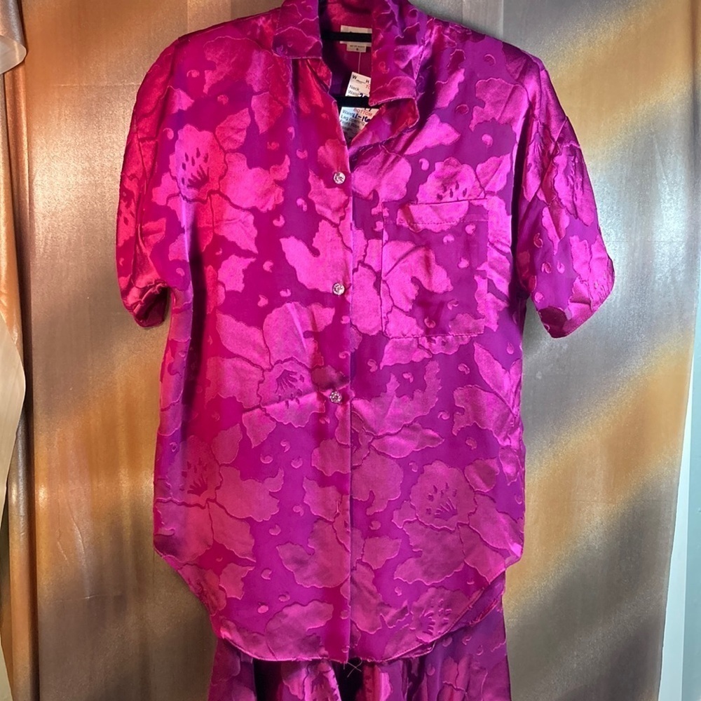 Vintage 80’s 2 piece pink burnout top‎ and skirt. Oversize size S 42” chest 410